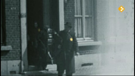 13 in de oorlog | Vernietiging